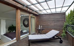 Privat Holeckova